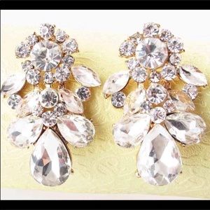 Luxury crystal statement gold tone dangle earrings